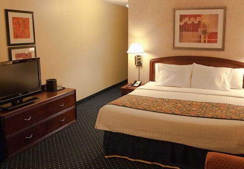 Courtyard Beaumont Hotel Ruang foto